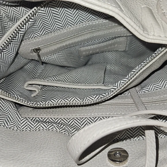 Steve Madden bag with accessories bag - Picture 8 of 10